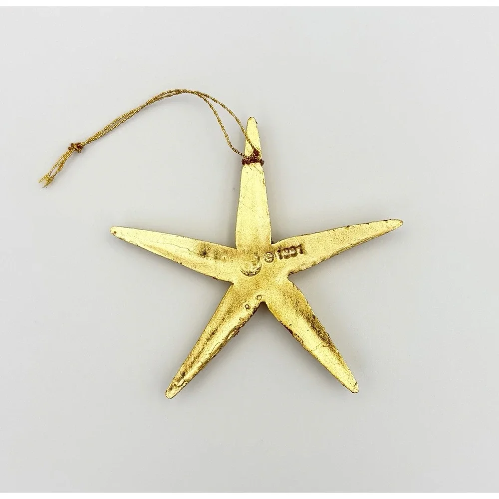 Margaret Furlong A Star In The Night Gold Leaf Porcelain Christmas Ornament VTG